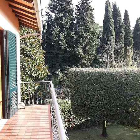 Emma Apartment *