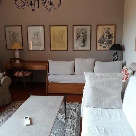 Emma Apartment *